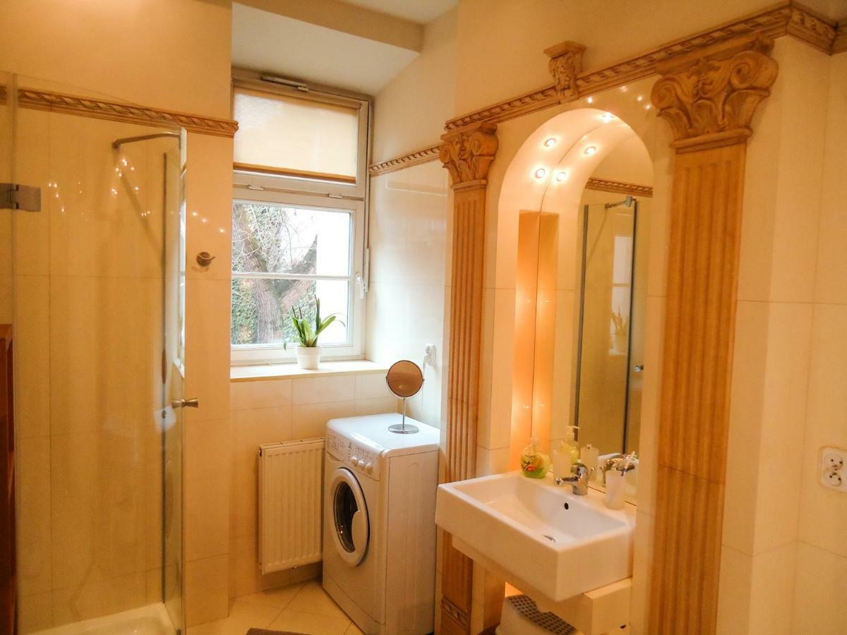 Krowoderska Apartment Krasków Εξωτερικό φωτογραφία