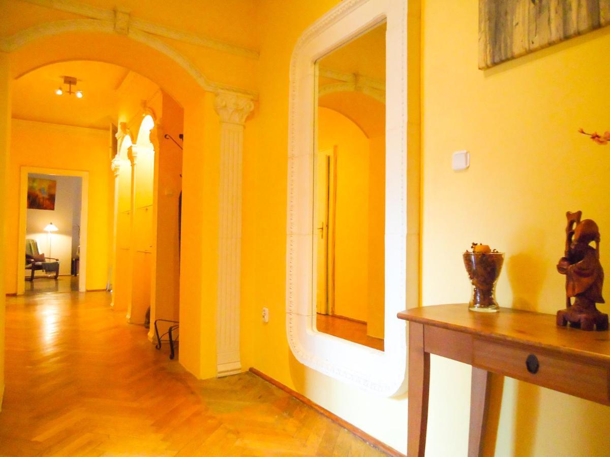 Krowoderska Apartment Krasków Εξωτερικό φωτογραφία